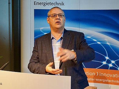 Prof. Dr. Oliver Mayer, Leiter Cluster Energietechnik, Bayern Innovativ GmbH