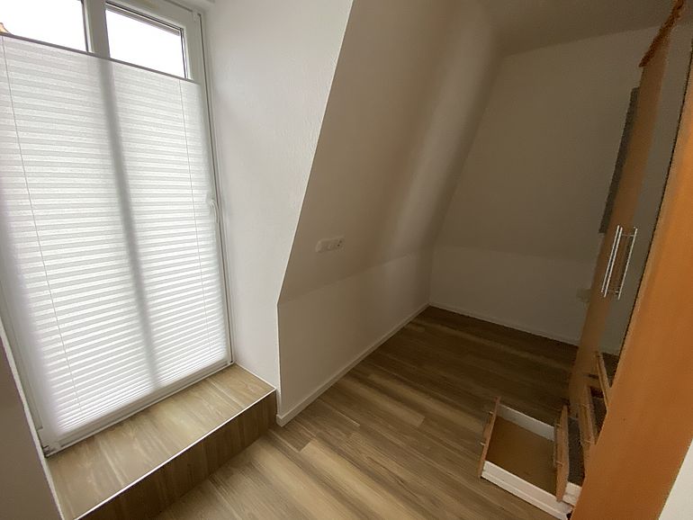 Arbeits-/Wohnzimmer Bild 1