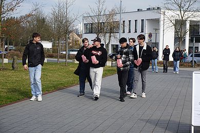 Für alle Besucher*innen des Studieninformationstags in Weiden und Amberg gab es gratis Popcorn