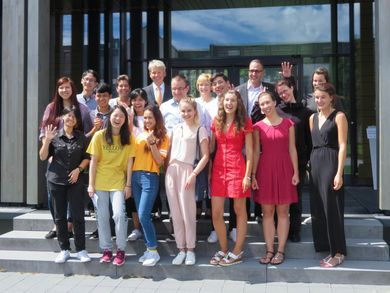 16 Studierende aus sieben Nationen nahmen an der Bavarian Summer School 2017 teil.