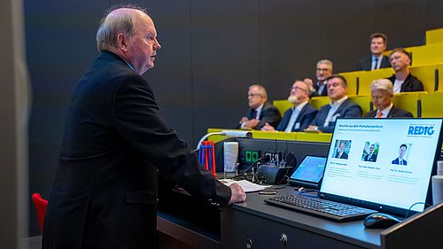 Vizepräsident Prof. Dr. Wolfgang Weber sprach über die Entwicklung des Promotionszentrums