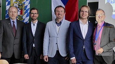 prof. ing. M. Kolovratník CSc/CTU, Dipl.-Ing. (FH) R. Lechner M.Sc./KoKWK, ing. J. Maščuch Ph.D./UCCEEB/CTU, ing. V. Novotný/CTU und Prof. Dr.-Ing. A. P. Weiß/KoKWK 