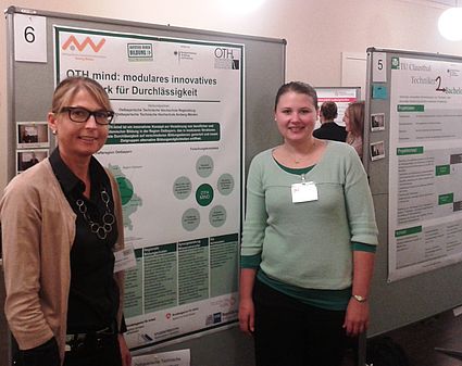 Elisabeth Fichtner (Qualitätsmanagement) und Dr. Carolin Hagl (Studien- und Career Service)