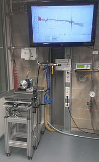 Der neue Turbinenschleppprüfstand mit einer Drehmomentmesswelle für maximal 50.000 rpm und 0,2 Nm. Zum Schleppen des Prüflings dient eine 2 kW Druckluftturbine der Fa. DEPRAG.