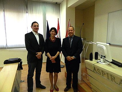 Prof. Dr. Bernt Mayer und Christian Erkenbrecher zu Besuch an der Hochschule ASPIRA