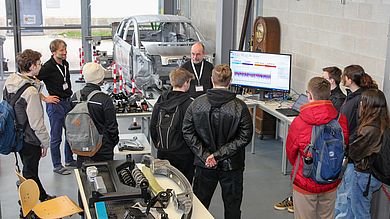 In Amberg interessierten sich viele für Fahrzeugleichtbau und die Studiengänge, die es in diesem Bereich an der Hochschule gibt