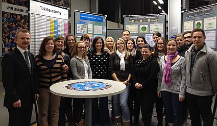 Die Globalisierung verschärft zunehmend den internationalen Wettbewerbsdruck auf produzierende Unternehmen. Doch gerade der deutsche Maschinenbau ist traditionell in hohem Maße vom Export abhängig. Daher werden die Studierenden des Studiengangs „Inte