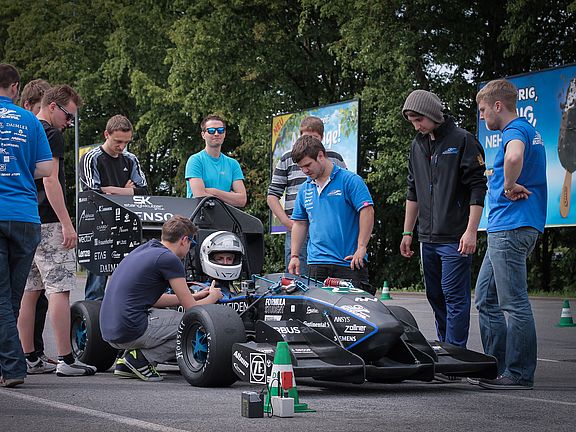 Running Snail Rennwagen bei der Testfahrt