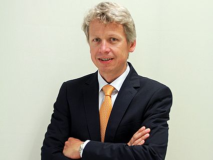 Prof. Dr. med. Clemens Bulitta sprach über „Transsektorale Hygiene in Zeiten der Globalisierung“.