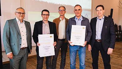 Gruppenfoto bei der Auszeichnung in Tirschenreuth