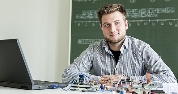 Vertiefungrichtung Industrieinformatik