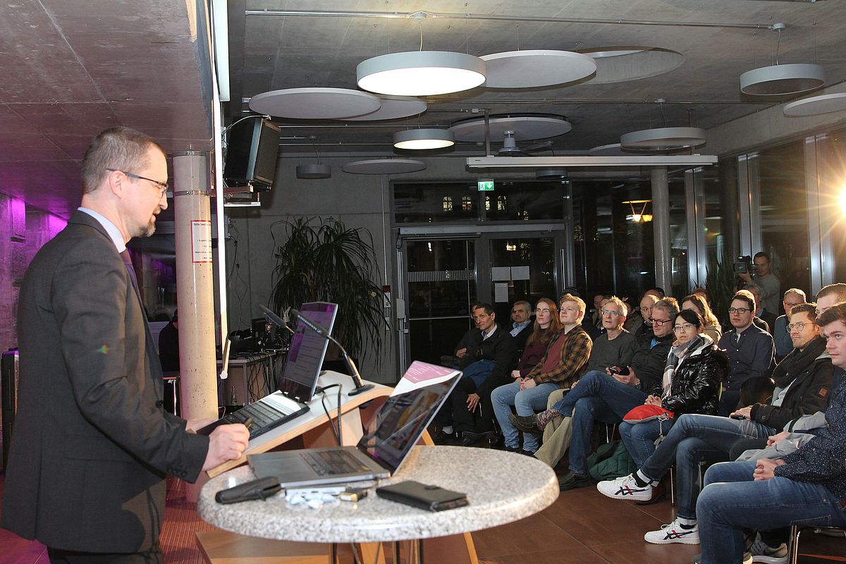 Emiforum EMI-Forum: Schlauer produzieren mit KI