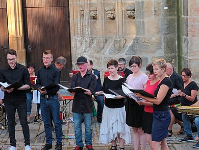 Hochschulchor singt