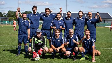Die Mannschaft der TH Deggendorf ging als Sieger aus dem Fußballtunrier