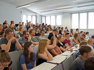 Eine lebhafte Frage- und Antwort-Session rundete die Veranstaltung ab.