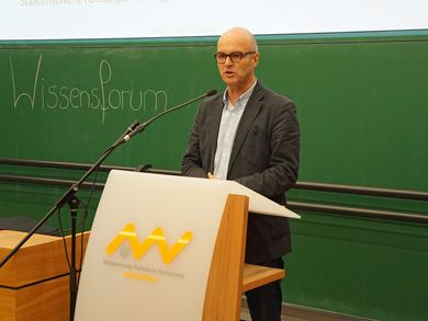 Dankesworte nach dem Vortrag: Prof. Dr. Wolfram von Rhein