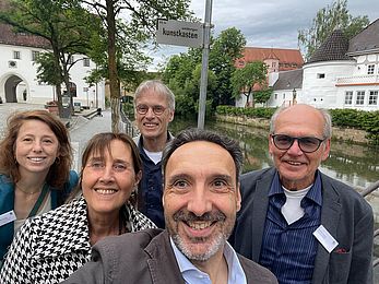 Community selfie in the city