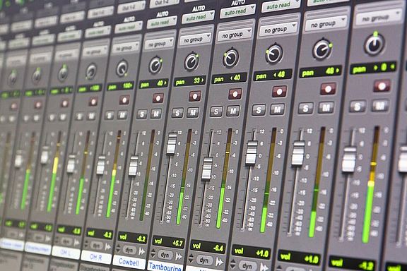 Bildschirm Labor für Audio- und Videotechnik