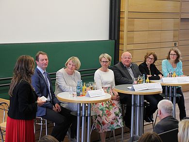 Teilnehmer der Podiumsdiskussion